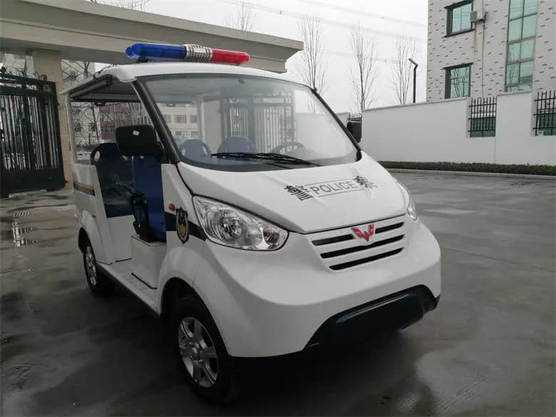 封闭电动巡逻车品牌  太年轻！电动巡逻车是你想开就能开的吗？-五菱