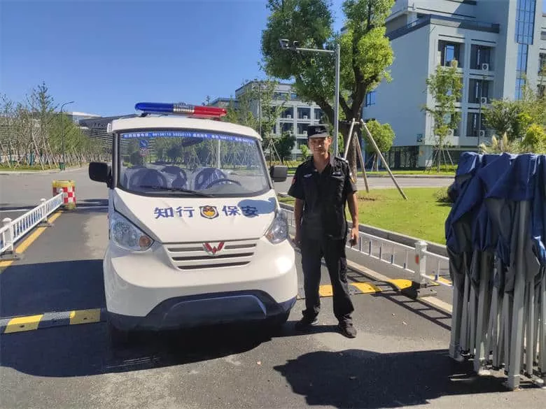 四轮电动巡逻车多少钱-路上驾驶巡逻车要注意安全[五菱]