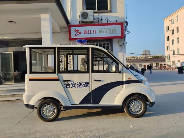 四轮电动车多少钱