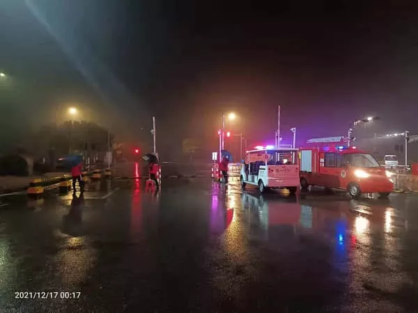 电动巡逻车厂家哪家好-年末，他们为冲关护航[五菱]