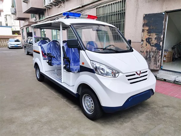 治安巡逻车可以安装警灯吗-2000+套专属定制方案[五菱]
