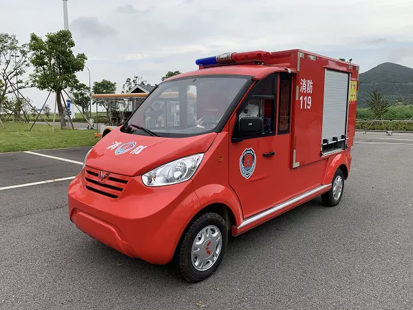 民用消防车