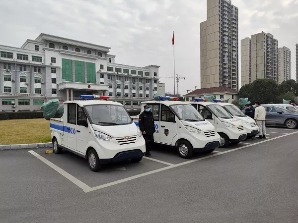 电动巡逻车只有执法能用吗-原来这些地方也能用[五菱]