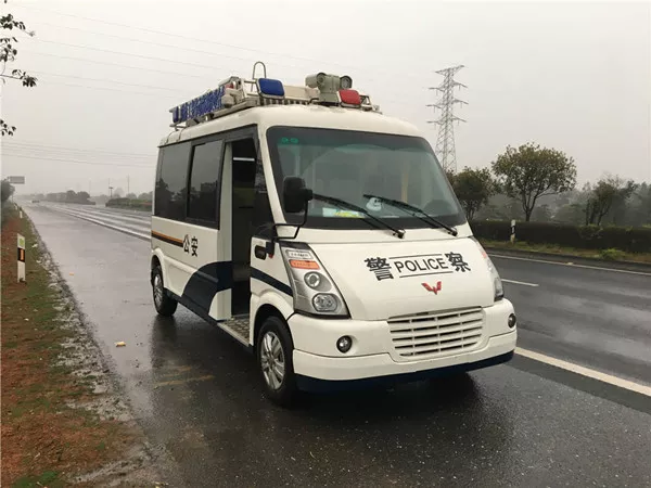 电动移动警务车
